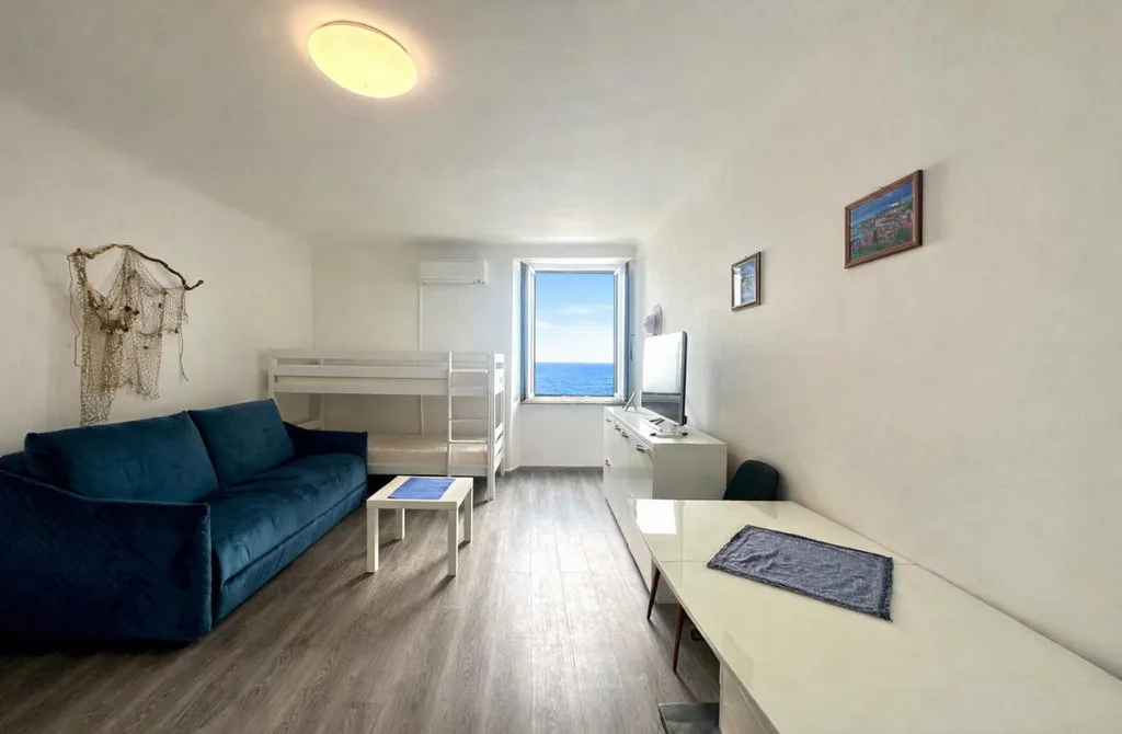 Stanovanje, Garsonjera, Piran — fotografija 1