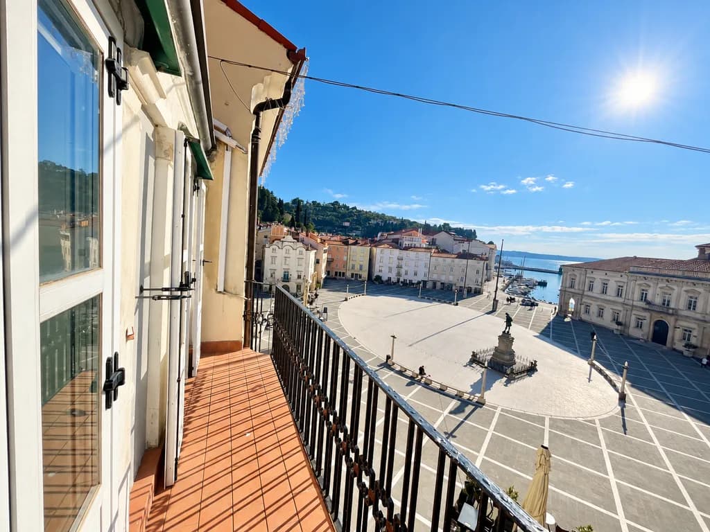 Stanovanje, 3-sobno, Piran — fotografija 1